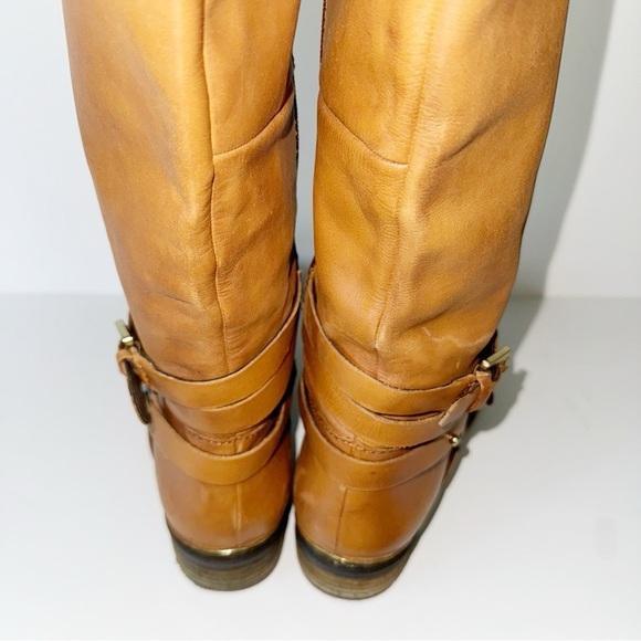 Steve Madden Albany Cognac Leather Belted Riding Boots Sz 8.5 - Picture 9 of 12